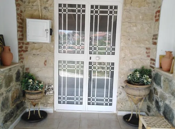 Traditional House In Pelendri *