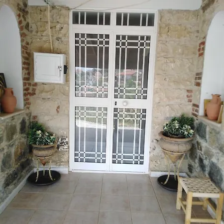 Traditional House In Pelendri *