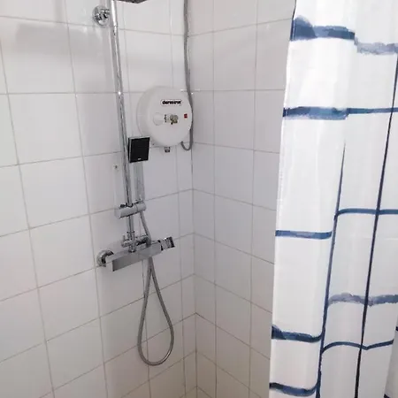 בית נופש Traditional House In Pelendri