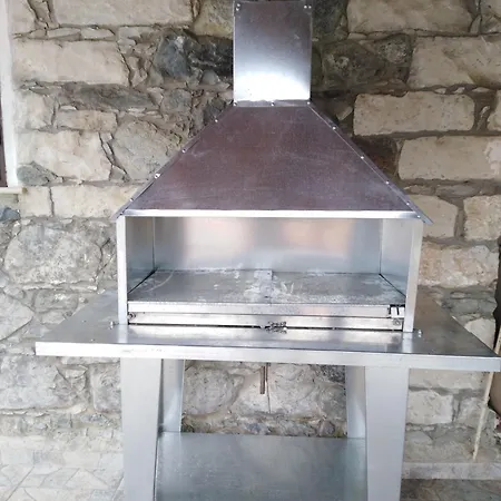 Traditional House In Pelendri בית נופש לימסול