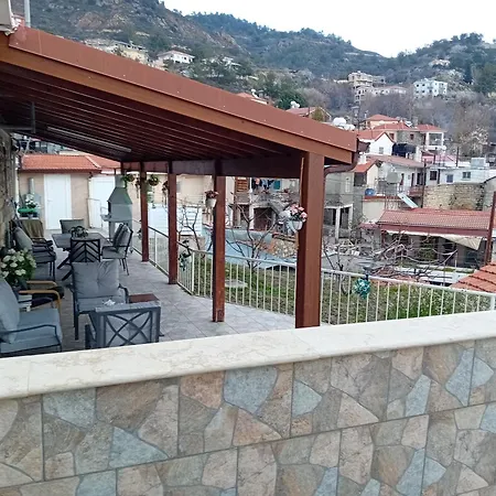 Traditional House In Pelendri Limassol