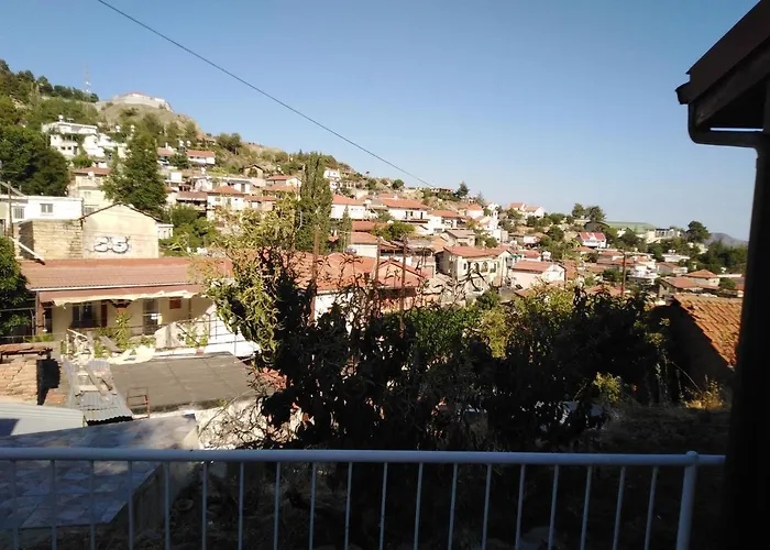 Semesterbostad Traditional House In Pelendri