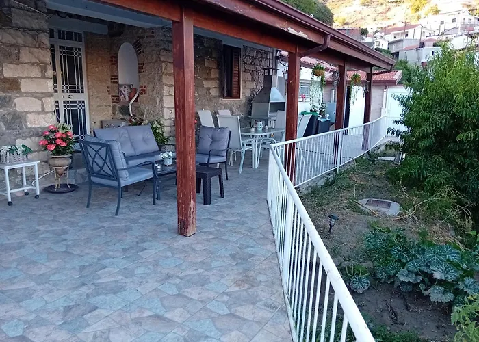 Semesterbostad Traditional House In Pelendri Limassol