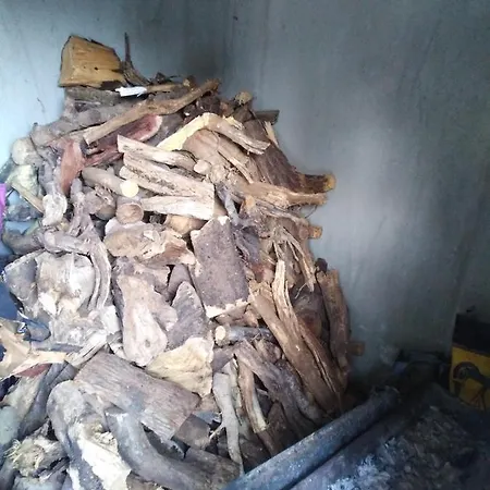 Traditional House In Pelendri