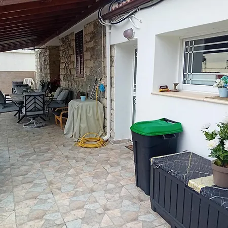 Feriehus Traditional House In Pelendri *